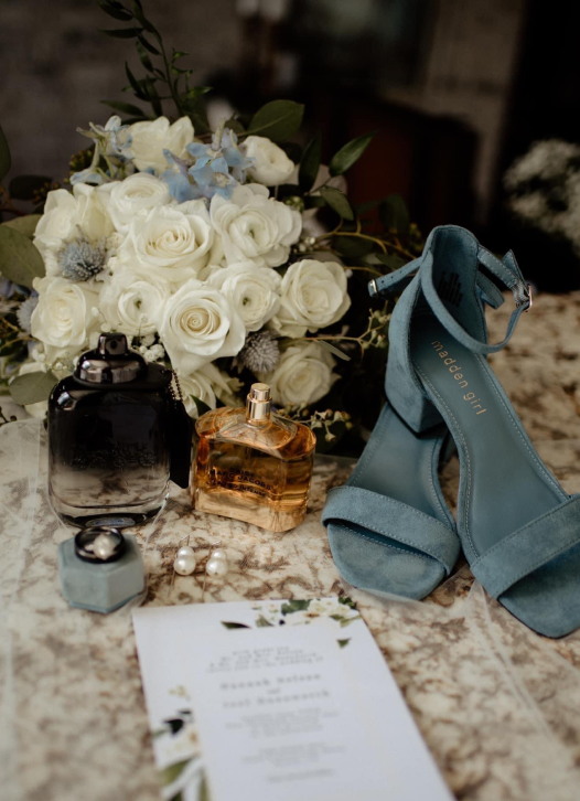 bouquet with shoes